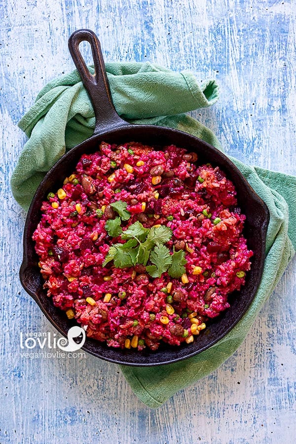 Beetroot fried rice