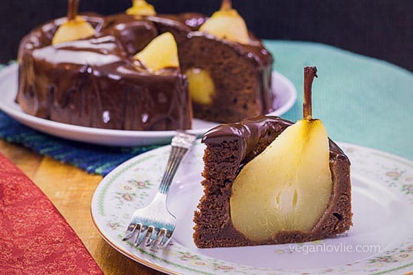 Pear Chocolate Cake in a Pressure Cooker