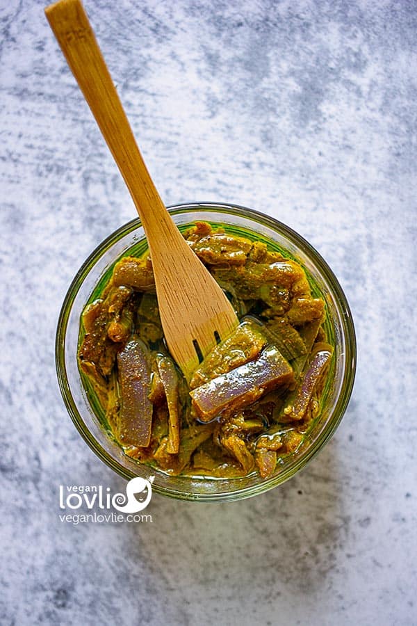 Spiced pickled eggplant recipe