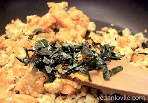 Sweet Potato Tofu Wontons in Butternut Squash and Broccoli Soup - Vegan Wonton Recipe