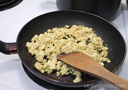 Sweet Potato Tofu Wontons in Butternut Squash and Broccoli Soup - Vegan Wonton Recipe